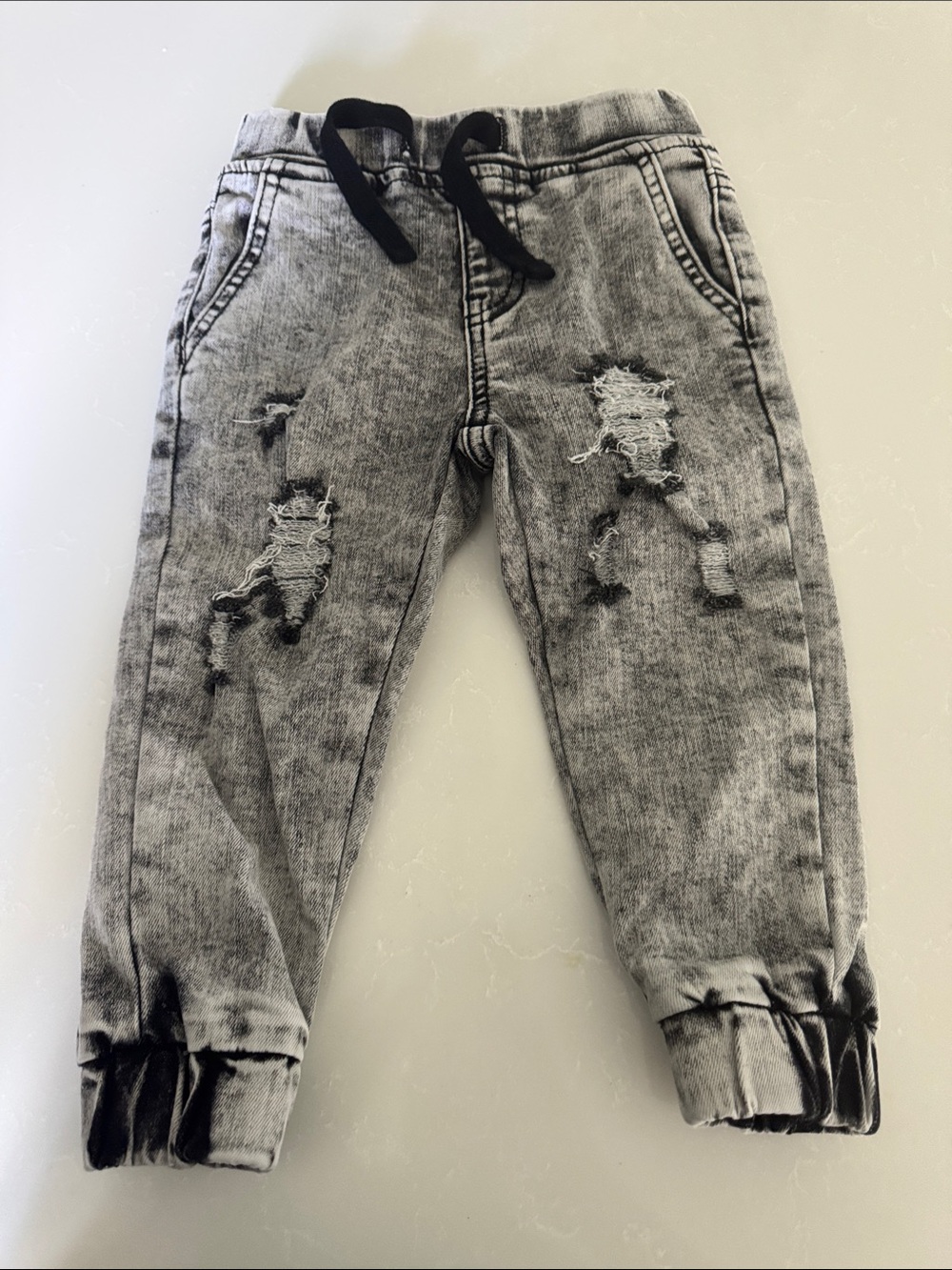 Relaxed Distressed Jogger Jeans - Gray Acid Wash